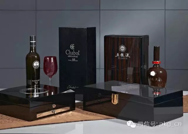 酒盒包裝創(chuàng)新設(shè)計(jì)