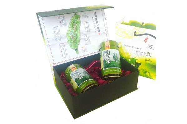 經(jīng)典臺(tái)灣茶葉禮盒包裝