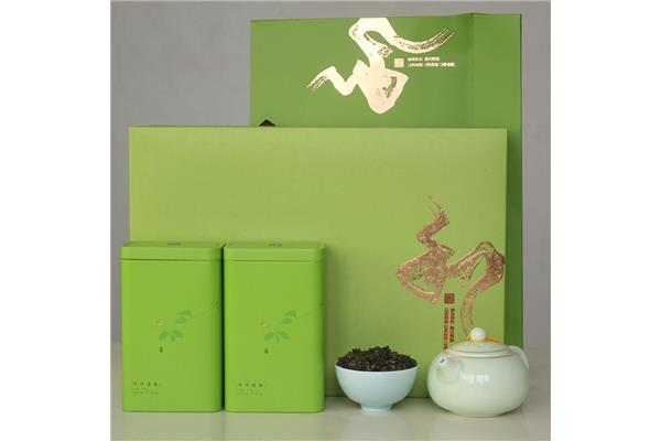 經(jīng)典臺(tái)灣茶葉禮盒包裝