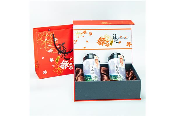 經(jīng)典臺(tái)灣茶葉禮盒包裝