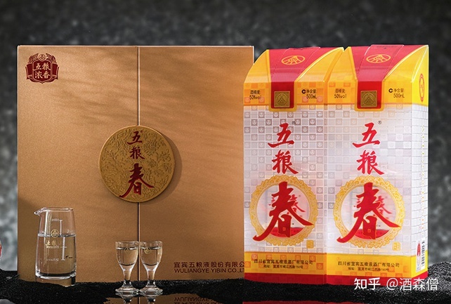 五糧春 紙包裝